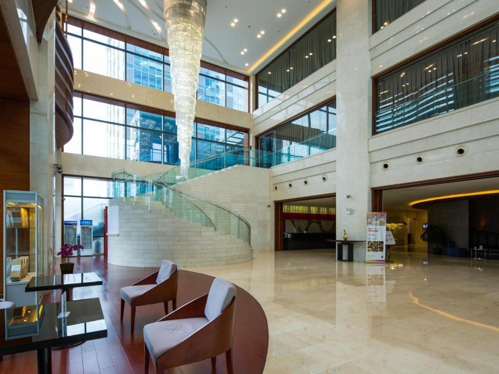 The Qube Shanghai Nanqiao Exterior foto